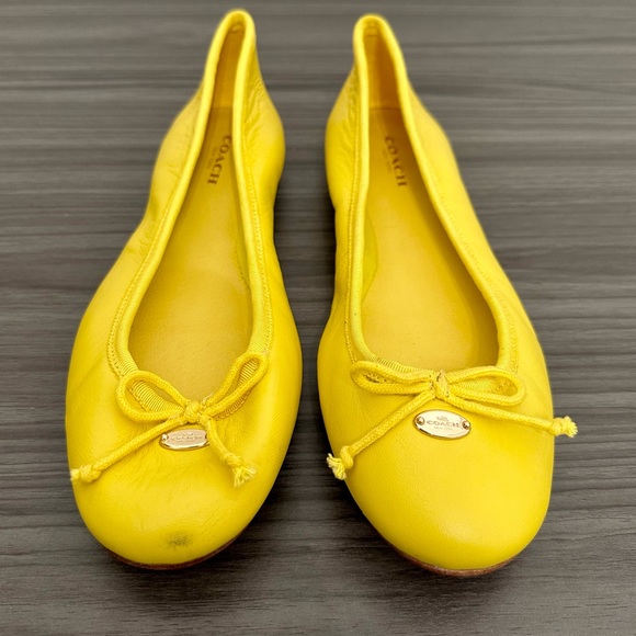 Coach Florabelle Leather Ballet Flat - Picture 2 of 9